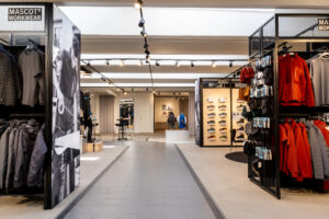 Mascot SHOWROOM 4
